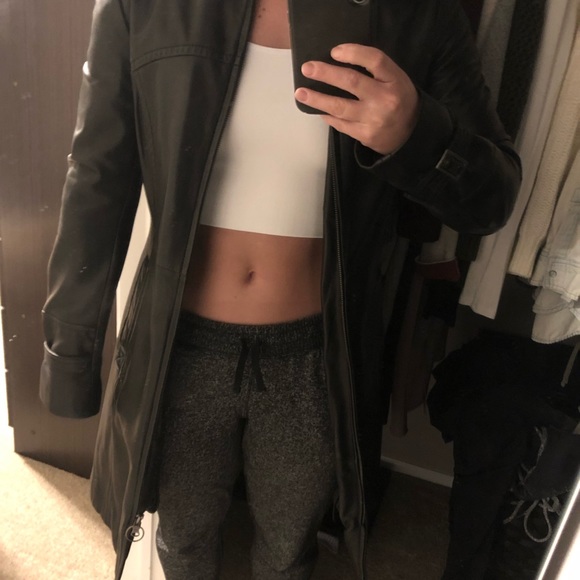 Long leather jacket - Picture 9 of 9